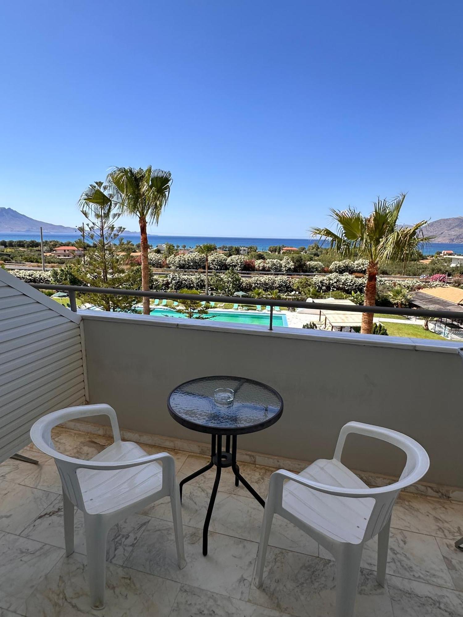 Regina Hotel Κίσσαμος Εξωτερικό φωτογραφία