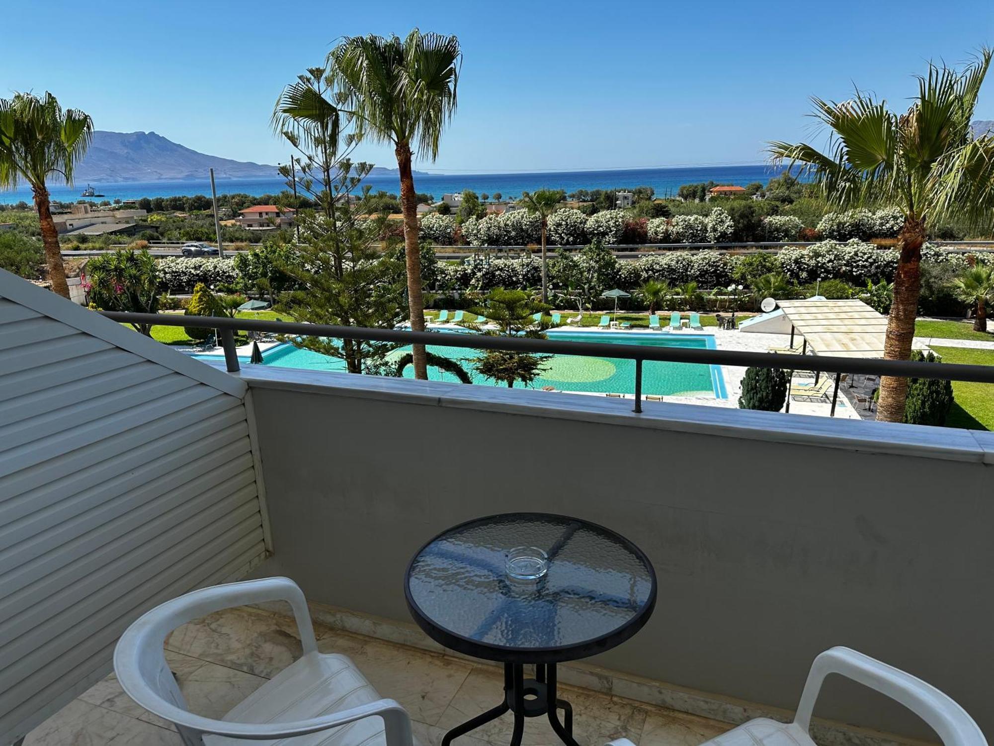 Regina Hotel Κίσσαμος Εξωτερικό φωτογραφία